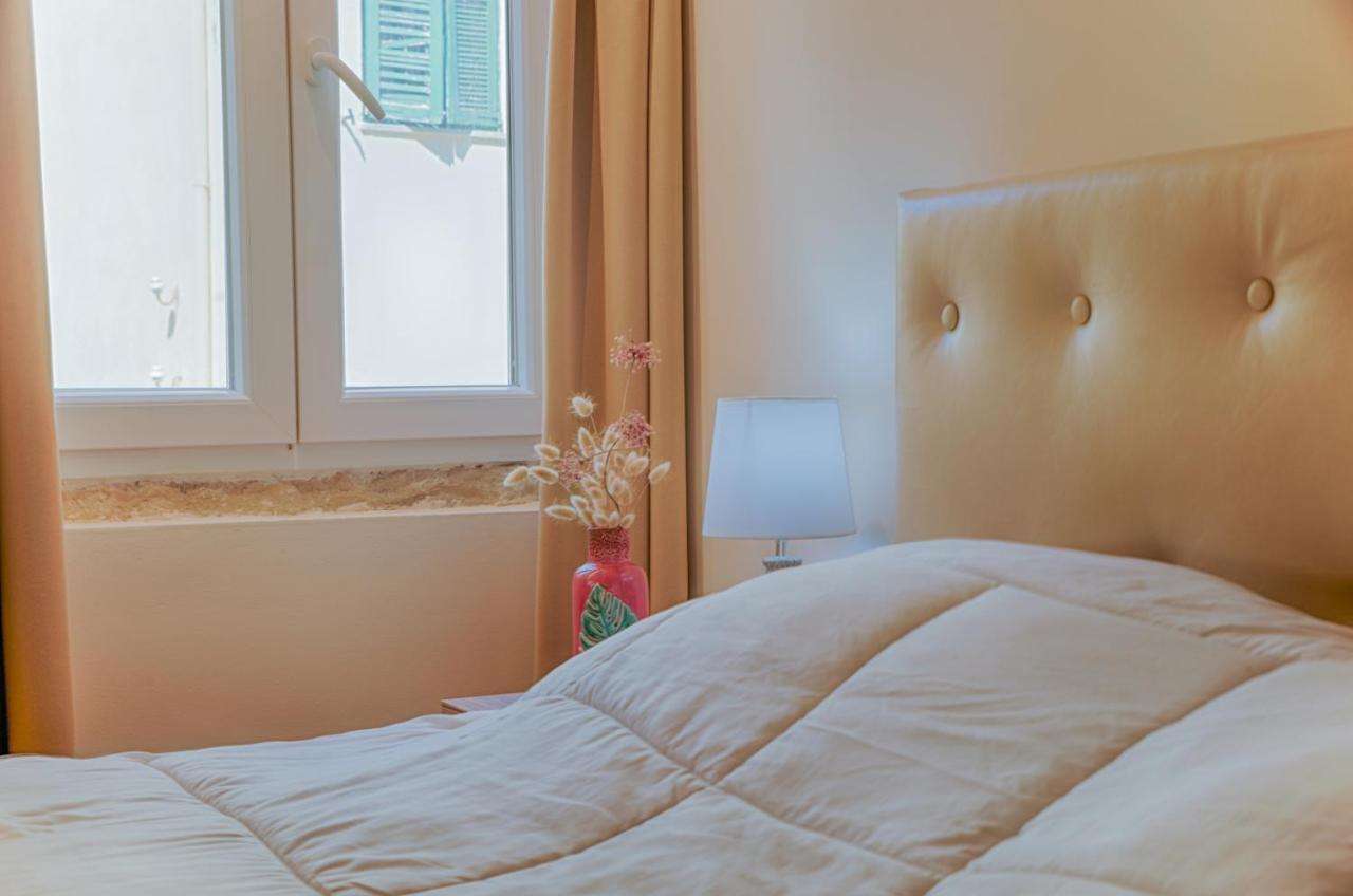Effie'S Suites Old Town By Estia Corfu  Exteriör bild