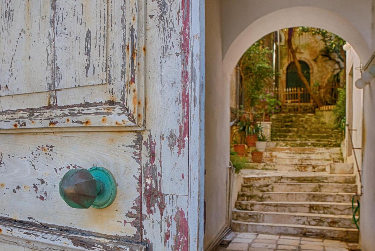 Effie'S Suites Old Town By Estia Corfu  Exteriör bild